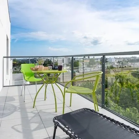 8 Pers Gare Roof Standing Traversant 4