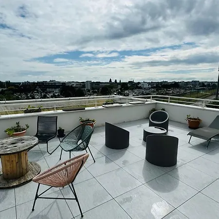 8 Pers Gare Roof Standing Traversant 4 * Vannes